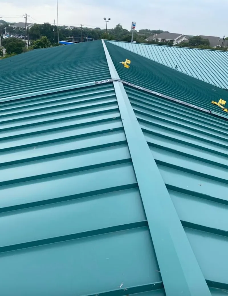 Green commercial metal roof ridge and valley for Metal Roof Repair in Homosassa Springs